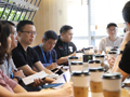 參加螞蟻金服CEO見面會(huì)，和井棟賢交流支付寶小程序官方的未來商業(yè)布局和開放能力